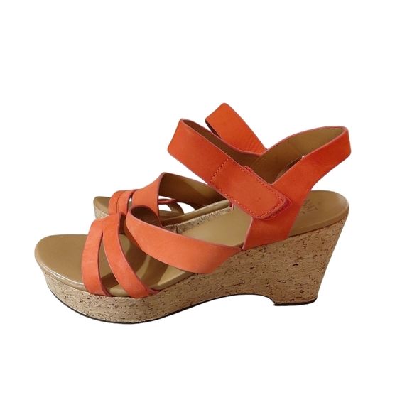 Naturalizer Cynthia Platform Wedge Sandals Orange Strappy Leather Sandals Sz 8.5 - Picture 5 of 9